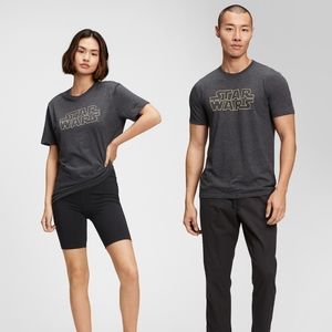 🌟Host Pick🌟 BNWT Star Wars Gap T-Shirt